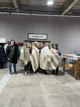 10/22 5:30pm Chunky Hand Knit Blanket Workshop