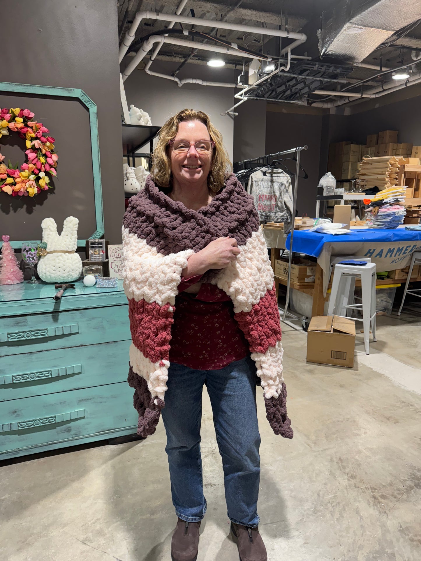 10/22 5:30pm Chunky Hand Knit Blanket Workshop
