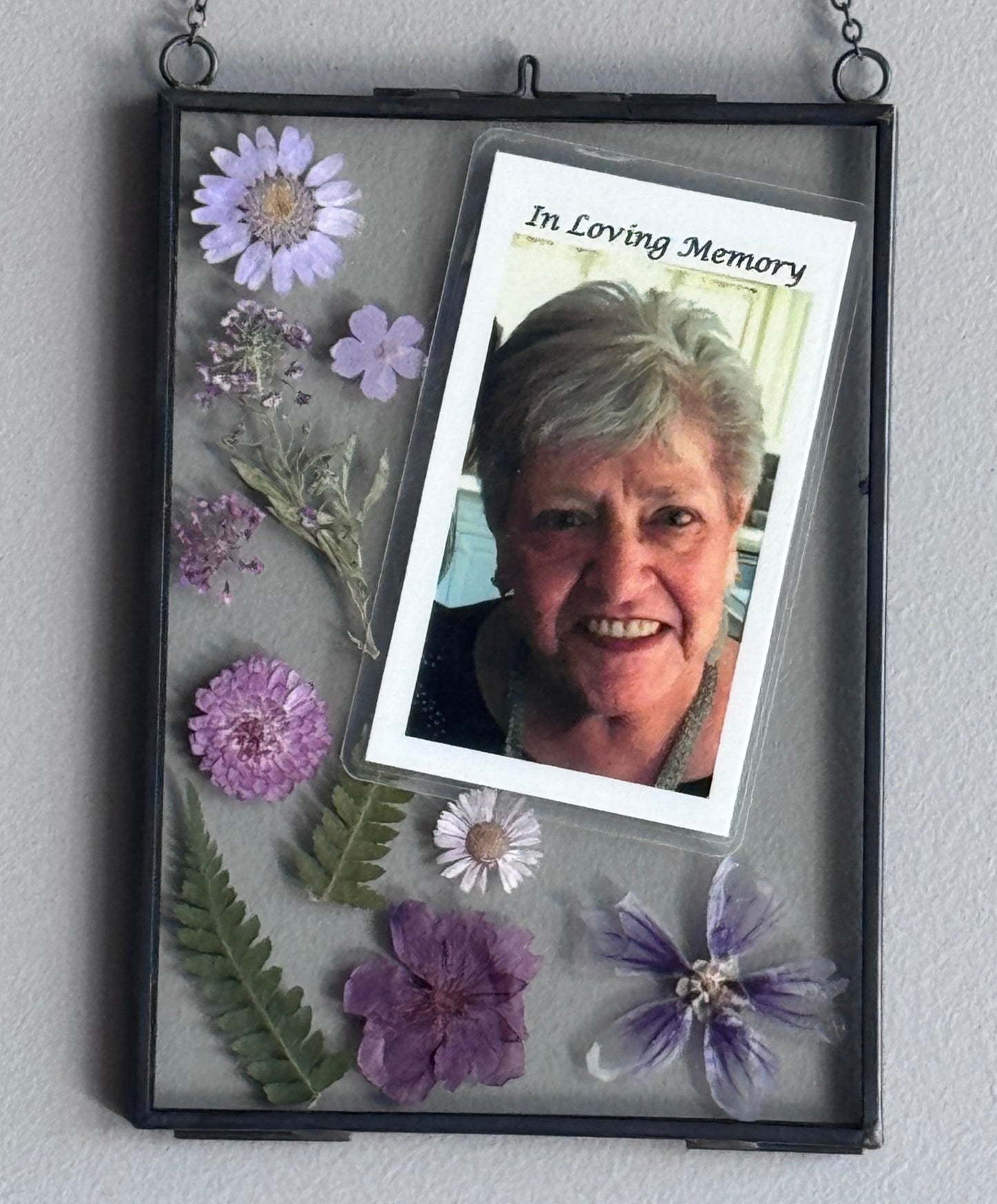 07/17 6pm Pressed Flower Frame