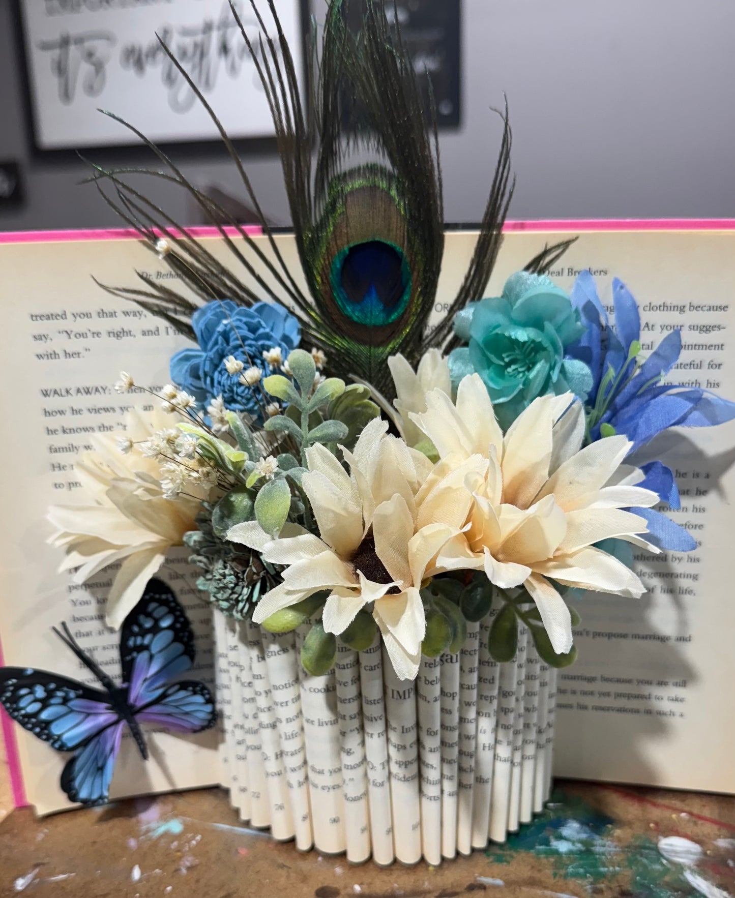 09/10 6pm Book Vase and Flowers