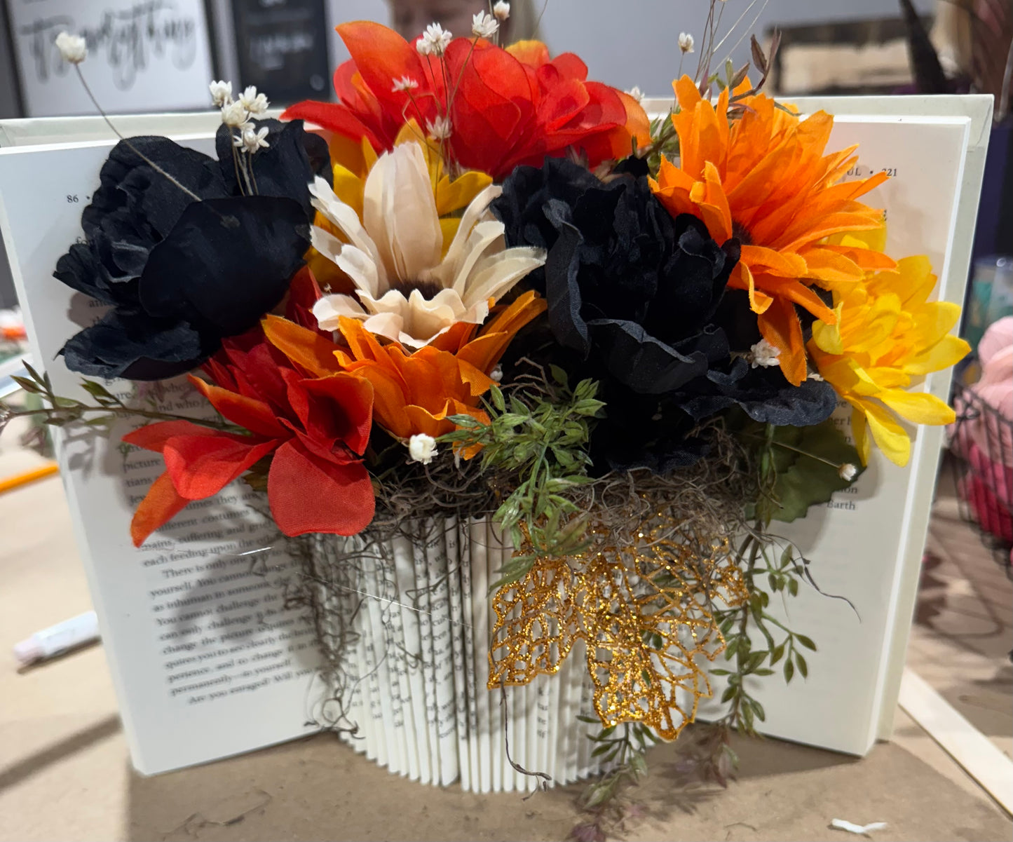 09/10 6pm Book Vase and Flowers