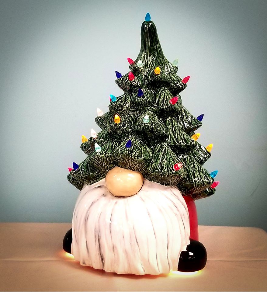 07/25 Friday 6pm Ceramic Christmas In July Workshop