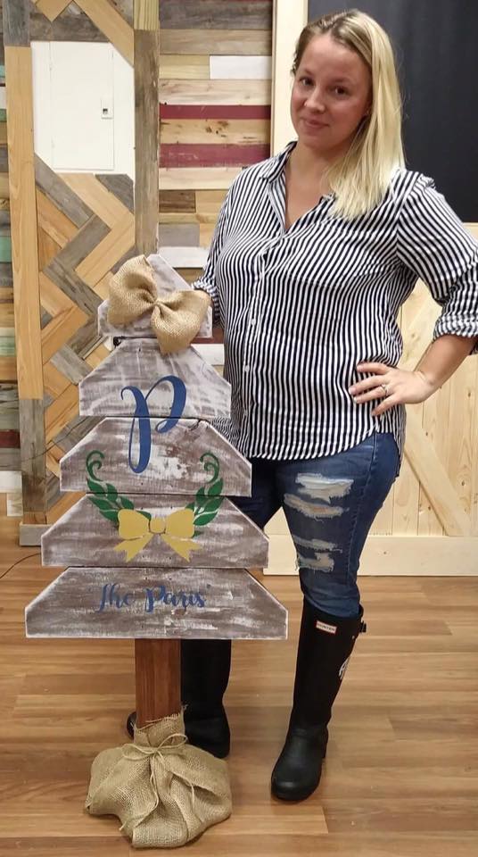 12/12 6pm Wooden Christmas Tree Workshop