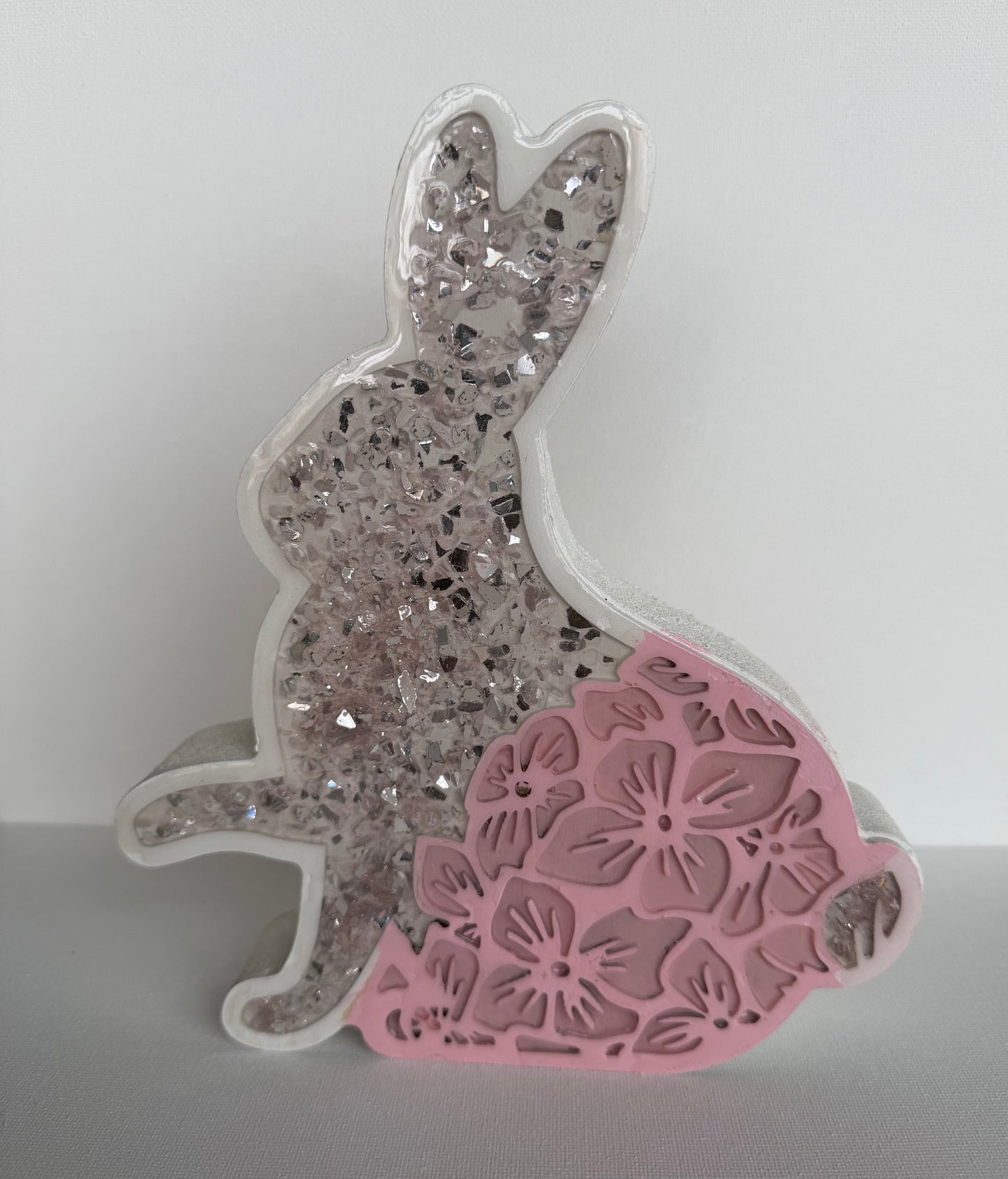 03/25 6pm Resin Bunnies