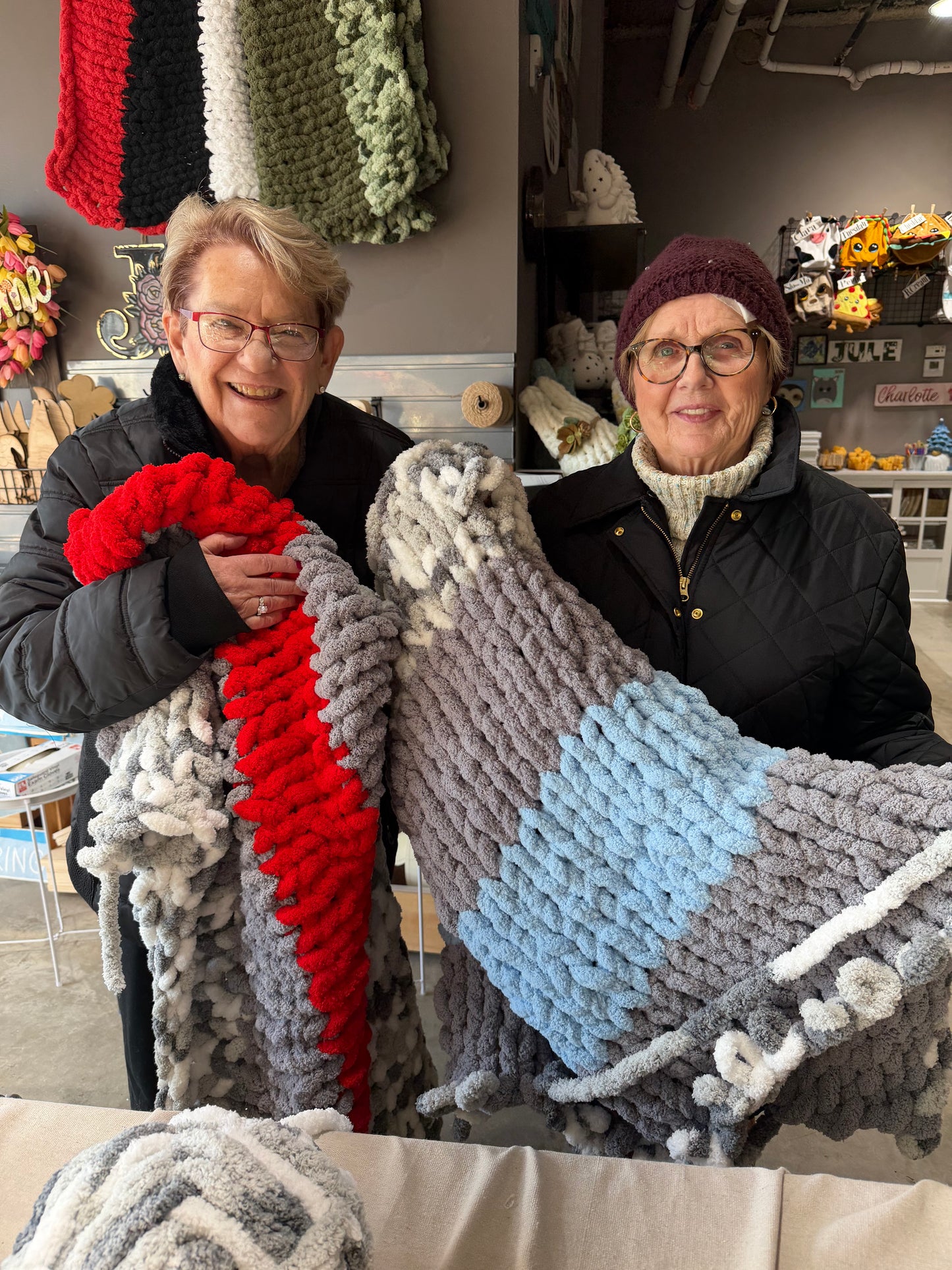 04/11 11am Chunky Hand Knit Blanket Workshop