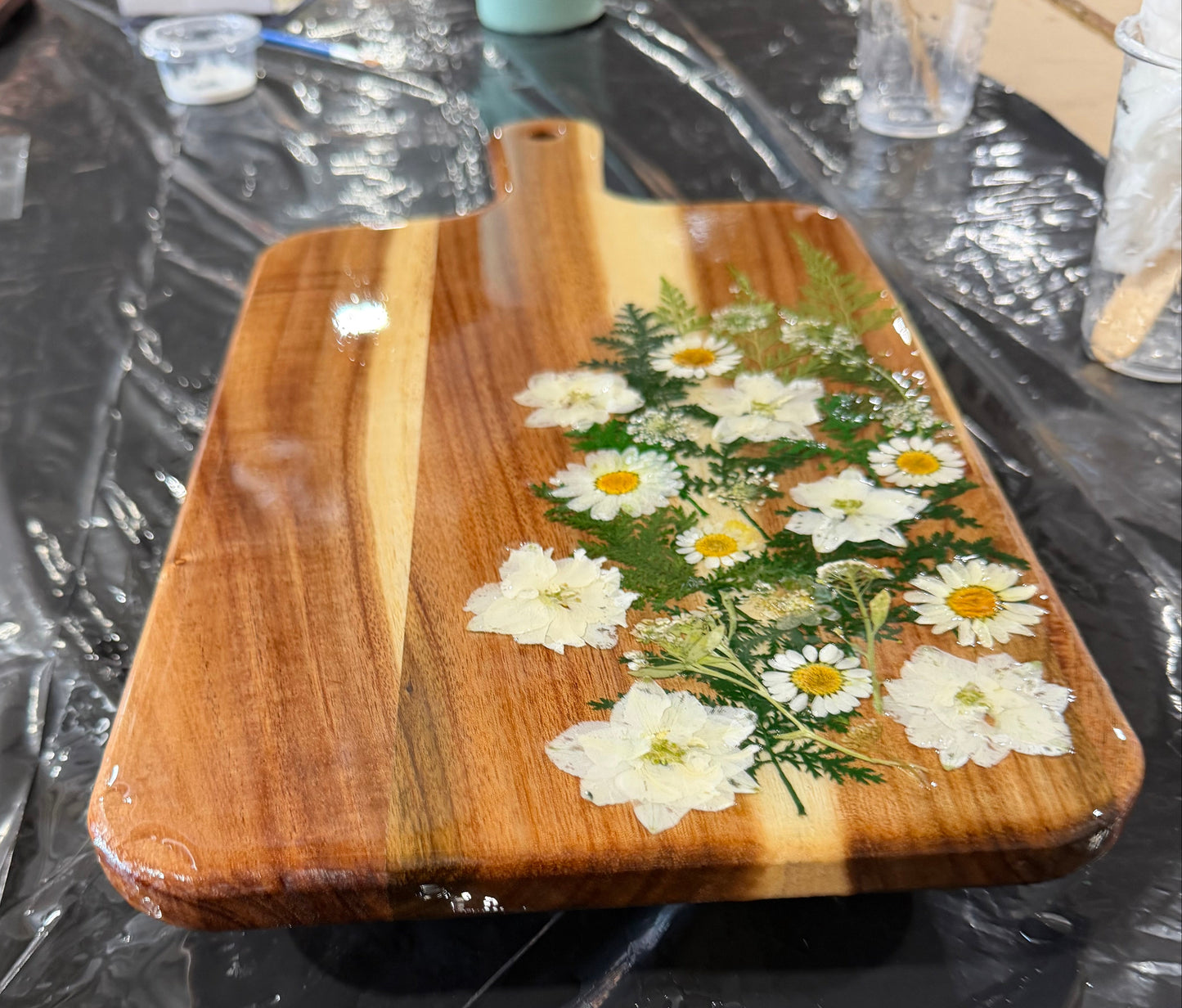 07/31/2026 6pm Friday Resin Pressed Flower Board Workshop