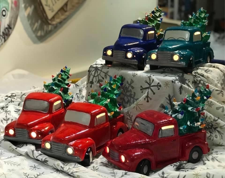 11/27 12pm Ceramic Christmas Tree Workshop
